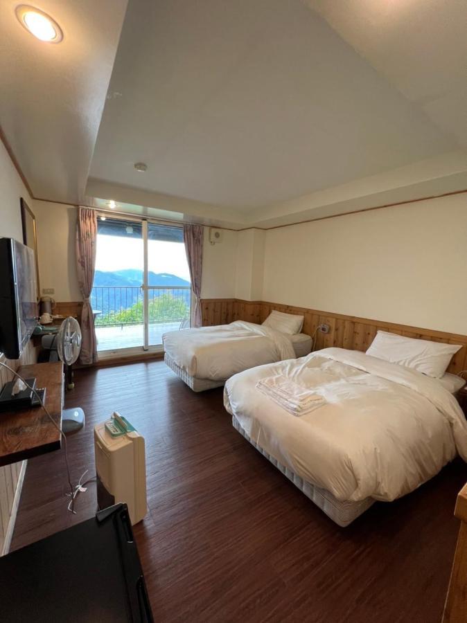Cingjing Four Seasons B&B Nhân Ái Ngoại thất bức ảnh